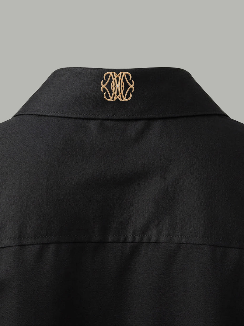 Short Sleeve Shirt with Gold Collar Detail - Black