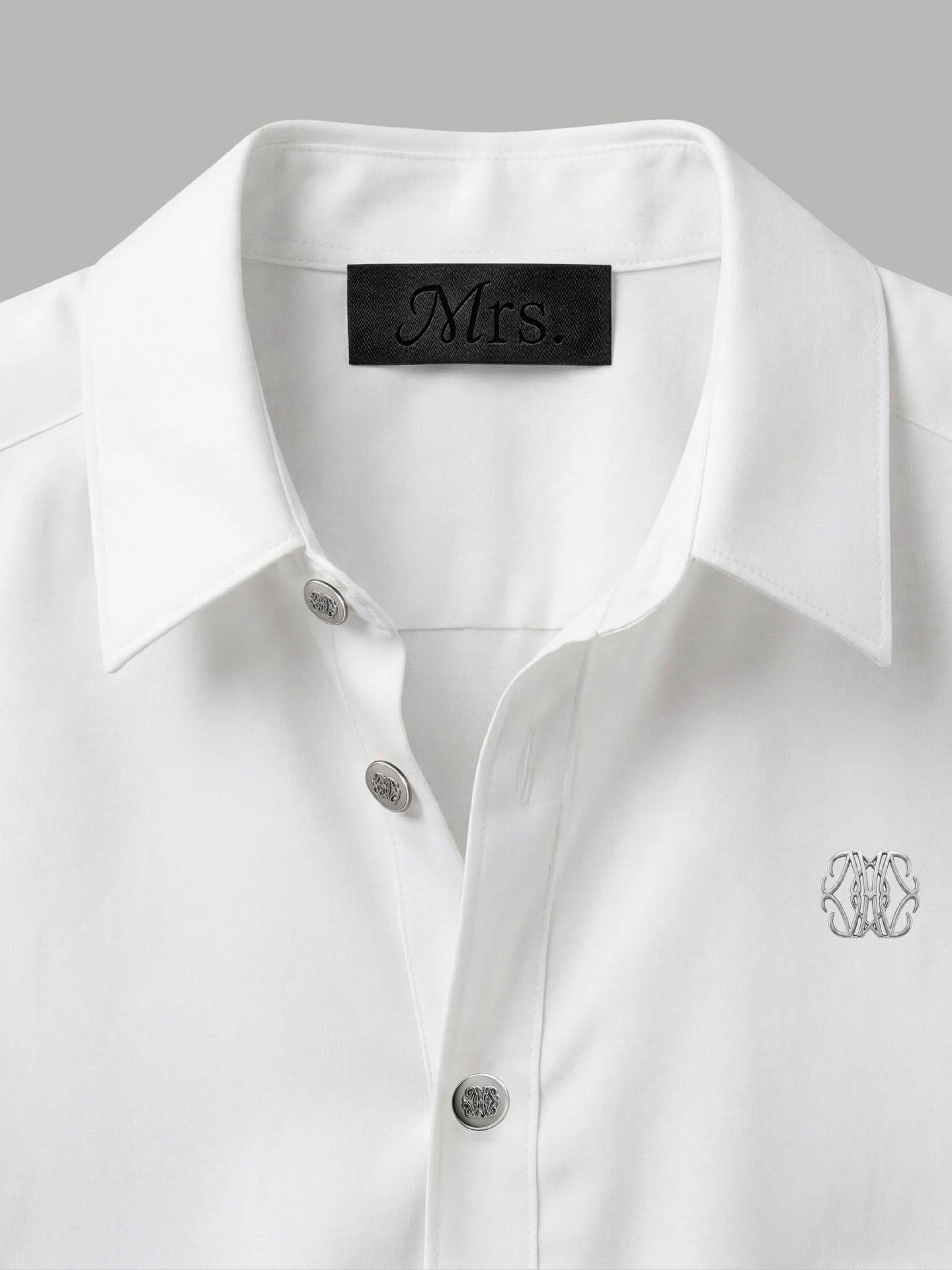 Short Sleeve Shirt with Silver Chest Detail - White