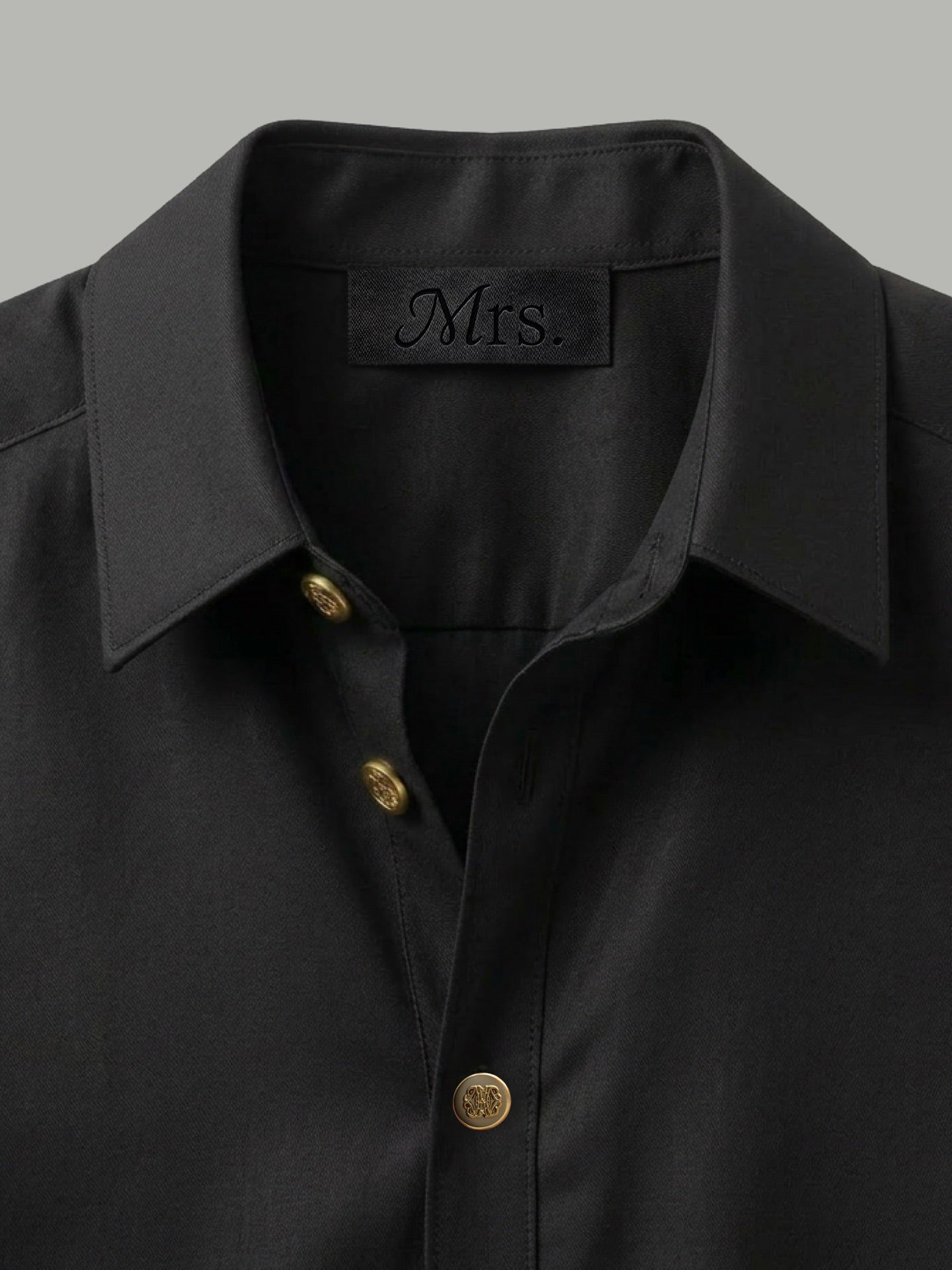 Short Sleeve Shirt with Gold Collar Detail - Black