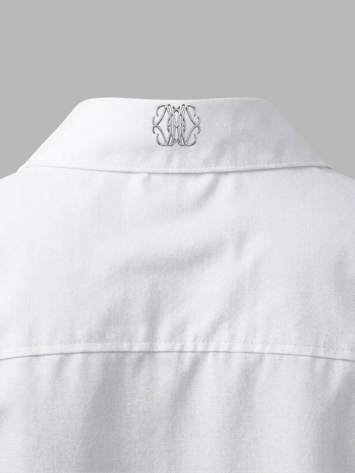 Short Sleeve Shirt with Silver Collar Detail - White